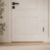 Porte en PVC plaqué sous vide avec motif sculpté, résistante à l'humidité, anti-déformation, qualité durable pour la décoration résidentielle
