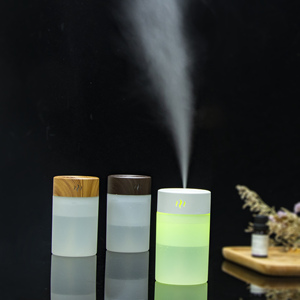 Bình Tạo Độ Ẩm Không Khí Mini USB 225Ml Bán Chạy Nhất Máy Tạo Ẩm Không Khí Nhiều Màu Sắc Cầm Tay Cho Phòng Ngủ Xe Hơi Gia Đình - Product Image 6