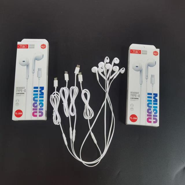 Customize Brand and Logo High Quality Type-C In-Ear AAC Earphones with Private Mold