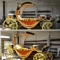 Charrette royale victorienne sculptée à la main, chariot de mariage indien de luxe, calèche d'entrée grandiose plaquée or pour mariages en destination