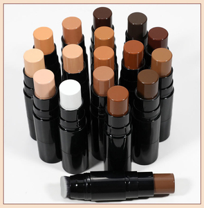 Bajo MOQ Foundation Stick Body Bronzer Contorno facial Contorno <span class=keywords><strong>de</strong></span> <span class=keywords><strong>ojos</strong></span> y lápiz resaltador Maquillaje Pro Contour Stick con cepillo - Product Image 1
