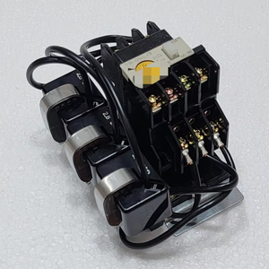 TR-0NLH/3 TR13FH-R Termal Aşırı Yük Rölesi 2.8-4.2 a Yeni Orijinal Hazır Stok Endüstriyel Otomasyon PAC Özel PLC Programlama - Product Image 1