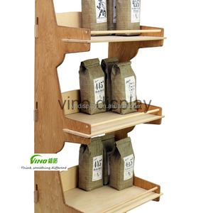 Étagère de supermarché robuste en bois Vino, démontable, simple face, niveaux personnalisables, certifiée résistance aux chutes, pour présentation au sol - Product Image 4