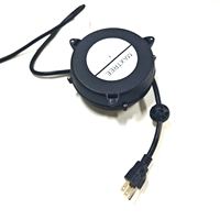 Multiprise rétractable 8 prises avec 4 ports USB, cordon d'extension enrouleur automatique de 2,5 m (8 pi), prise US 13A/125V, protection contre les surtensions