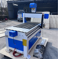 Machine de fraisage CNC compacte de premier ordre pour PCB