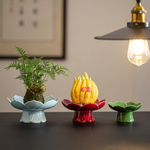 Plateau en céramique Lotus, porte-plantes décoratif en porcelaine pour le Nouvel An chinois, style Zen - Product Image 1