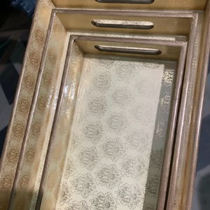 ถาดเสิร์ฟอาหารเคลือบลายพิมพ์ตกแต่ง สำหรับครัว งานวันเกิด พิธีศีลจุ่ม ขายดีที่สุด ทันสมัย ขนาดสั่งทำได้ ชุดถาดเสิร์ฟไม้ MDF - Product Image 1