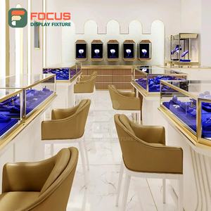 Vitrine de présentation en verre haut de gamme, comptoir à bijoux en bois, éclairage LED, vitrine de présentation de bijoux moderne et luxueuse - Product Image 3