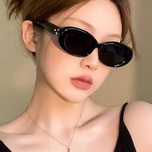 2024 nuevas Mini <span class=keywords><strong>gafas</strong></span> <span class=keywords><strong>de</strong></span> <span class=keywords><strong>sol</strong></span> UV400 <span class=keywords><strong>económicas</strong></span> <span class=keywords><strong>de</strong></span> clase alta <span class=keywords><strong>para</strong></span> <span class=keywords><strong>mujer</strong></span>, montura <span class=keywords><strong>de</strong></span> PC blanca y negra, <span class=keywords><strong>gafas</strong></span> <span class=keywords><strong>de</strong></span> <span class=keywords><strong>sol</strong></span> con protección UV a la moda con estilo - Product Image 5