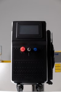 Soudeuse laser DMK 1500w à refroidissement par air 3 en 1 pour métal acier inoxydable 2mm 3mm 4mm - Product Image 2