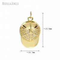 PM53805 Breloque CZ scintillante en forme de casquette de tennis plaqué or 18 carats, pendentif pour casquette de sport, accessoire de bijouterie Hip Hop Streetwear pour la création
