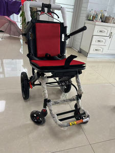 <span class=keywords><strong>Fauteuil</strong></span> <span class=keywords><strong>roulant</strong></span> <span class=keywords><strong>manuel</strong></span> <span class=keywords><strong>ultra</strong></span>-<span class=keywords><strong>léger</strong></span> <span class=keywords><strong>Fauteuil</strong></span> <span class=keywords><strong>roulant</strong></span> pliable portable pliable pour personnes âgées handicapées - Product Image 3