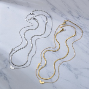 Collar de Cadena de Eslabones O para Mujer con Colgante de Corazón y Cadena de Serpiente de Acero Inoxidable Loveu Letter - Joyería de Regalo de Moda - Product Image 2