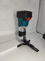 Défonceuse/Routeur sans fil multifonction 21V, avec réglage à 6 vitesses et têtes de coupe interchangeables.