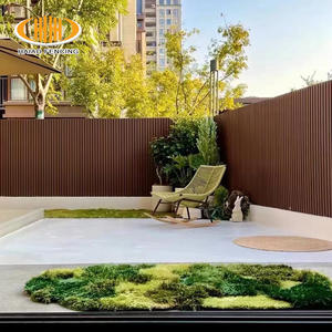 Panneau de clôture en bois composite en plastique de 8 pieds Wpc <span class=keywords><strong>Stockade</strong></span> Clôture à lattes Wpc extérieure Clôture en bois composite en plastique avec lumière LED - Product Image 3