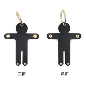 Llavero de moda de cuero PU con forma de persona pequeña, colgante creativo para bolso, llavero para coche, organizador de llaves portátil, regalos para bolso de mano - Product Image 5