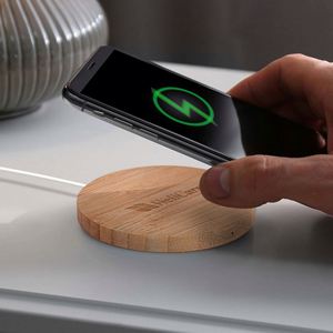 Eco-friendly Slim Bamboo Wood Wireless Charger Fast 5W 10W 15W Charging Custom Logo UV Printed - Product Image 4