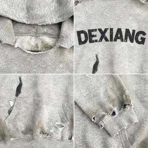 Sweat-shirt à capuche personnalisé 380g pour homme, en coton French Terry, coupe oversize et carrée, délavé à l'acide, effet usé et déchiré, style streetwear - Product Image 3