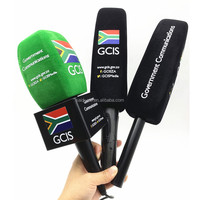 Mousses de microphone pour chaînes de télévision en Afrique (Tanzanie) avec impression de logo, pare-vent de microphone de haute qualité avec logo 3D en relief
