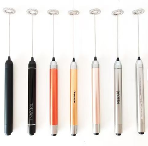 <span class=keywords><strong>Mousseur</strong></span> à lait électrique portatif 2-en-1 en acier inoxydable extra long et élégant pour femme - Product Image 6