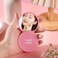 Cermin rias bulat portabel, dengan penutup geser Mini cermin kosmetik kecil untuk wanita cetak Logo kustom cermin saku