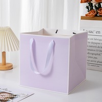 Grands sacs cadeaux carrés en papier pour bouquets de fleurs et emballage de gâteaux