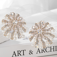 Boucles d'oreilles élégantes en forme de grand coquillage Boucles d'oreilles en zircon goutte d'eau Boucles d'oreilles de luxe en pierre de couleur Bijoux de mode pour femmes