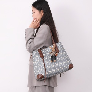 MM Super Clone High Quality Soft Leather Lady Luxury Famous Handbag Niche Tote Shoulder Crossbody Shopping Bag Large Tote