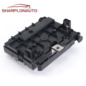 Boîtier de fusibles 9809742880 9666700480 Pièces automobiles pour Peugeot 307 408 Haute qualité - Product Image 6