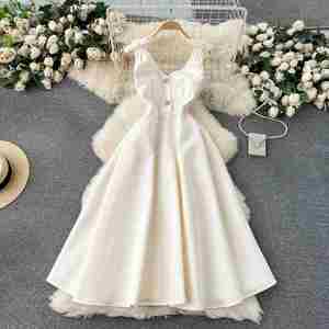 Robe midi élégante à col en V, tunique décontractée et ajustée pour femme, avec dentelle, noire - Product Image 2
