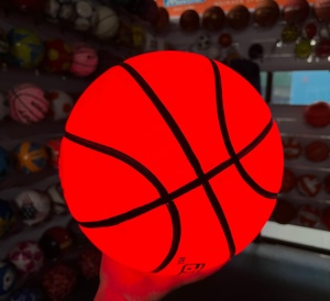 <span class=keywords><strong>Basket</strong></span>-ball lumineux à LED rechargeable de taille 7 pour adultes <span class=keywords><strong>basket</strong></span>-ball en caoutchouc brillant lumineux imprimé de logo personnalisé qui brille dans le noir - Product Image 1