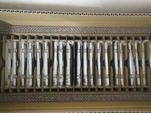 Écran tactile personnalisé 2 '' 2,4 '' 2,8 '' 3 '' 3,5 '' 4 '' 4,3 '' 5 '' 7 '' 8 '' 10,1 '' 12,1 '' 15 '' 15,6 '' 10,1 pouces Panneau tactile capacitif - Product Image 4