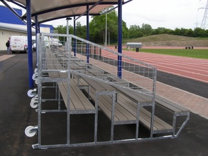 ที่นั่งอัฒจันทร์กรอบโลหะสแตนเลสที่มีการตกแต่งและดัด2B สำหรับอาคารและสะพาน - Product Image 2