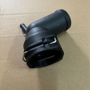 Connecteur de tuyau d'eau Vw 3C0122291 pour Tiguan Touran Passat Magotan Golf Jetta Superb Yeti Sharan - Product Image 2