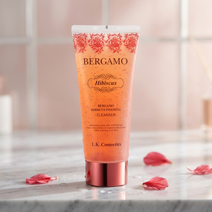 Bergamo Hibiscus โฟมล้างหน้า120มล. ส่วนผสมคุณภาพสูงจากเกาหลีสารสกัดสมุนไพรลดริ้วรอยเพิ่มความโหดร้าย - Product Image 3