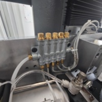 Machine de fraisage CNC à 5 axes de précision OUWO pour le traitement des profilés en aluminium, la fabrication de fenêtres et de portes, les usines industrielles