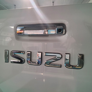 Camioneta Pickup ISUZU TAGA Usada a Precio Económico, Automática 2WD 4x4, Coche Todoterreno a Gasolina - Product Image 6