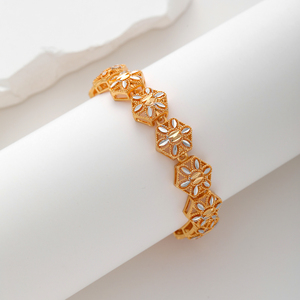Оптовая продажа: Классический браслет-цепочка CM Jewelry в дубайском/саудовском стиле для женщин, позолоченный 24-каратным золотом, с креативной полой застежкой в виде сердца - Product Image 2