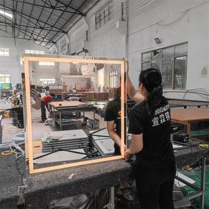 <span class=keywords><strong>Miroir</strong></span> <span class=keywords><strong>de</strong></span> <span class=keywords><strong>salle</strong></span> <span class=keywords><strong>de</strong></span> <span class=keywords><strong>bain</strong></span> intelligent sans cadre 28W 36H pouces, lumière LED anti-buée réglable IP44 moderne pour hôtel appartement utilisation locale US - Product Image 2