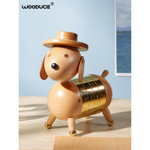 Calendario de madera Wooduce con diseño de cachorro, adorno de escritorio, madera de nogal con baño de oro de 18 quilates, decoración de oficina, regalo para hombres y mujeres - Product Image 3