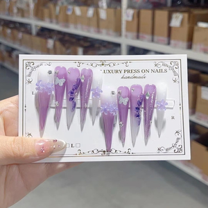 Nuevas uñas postizas de alta calidad 5.0, largas y puntiagudas, de ABS, con cobertura total, forma de estilete, diseño de mariposa tridimensional tallada, estilo Joker Fairy, puras - Product Image 1