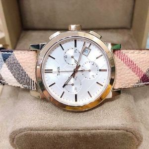 Reloj Retro Unisex de Lujo Burberry BU9752 con Diseño a Cuadros, Correa de Cuero, Movimiento de Cuarzo, Caja de Acero Inoxidable con Cristal, Resistente al Agua 50M - Product Image 4