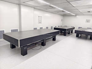 Table optique d'isolation anti-vibration flottante à air pneumatique avec pompe à air pour semi-conducteur - Product Image 2