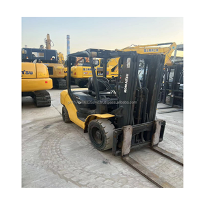 Chariot élévateur Komatsu FD30 d'occasion avec des performances préférables KOMATSU FD50 FD30 japonais d'occasion - Product Image 6