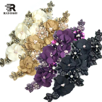 Corsage brodé à la main de conception chaude Applique de strass Garnitures en maille à paillettes Robes Tissu Garniture de strass créés à la main