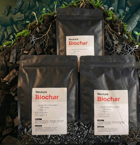 La biochar natural enriquece la estructura del suelo, apoya los microbios y ayuda a las plantas a crecer más fuertes y saludables cada día. - Product Image 2