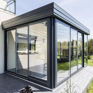 Veranda Prefabbricata in Alluminio a Taglio Termico per Tutte le Stagioni con Tetto Motorizzato Retrattile e Vetro Stratificato Antiurto - Product Image 1