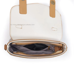 Newest Good Quality Pu Leather Ladies Handbags Trendy Fashion Latest Luxury Designer Women's Messenger Bags - Product Image 2