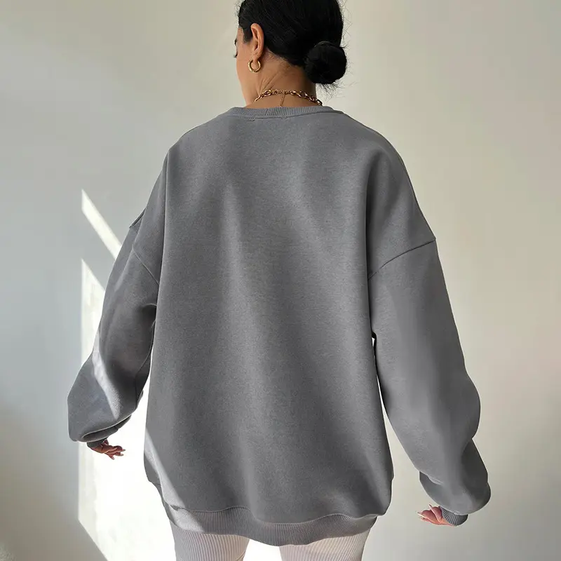 Fabricante personalizado bordado tendencia de otoño nuevas mujeres suelta cuello acanalado estampado Top pulóver cuello redondo sudaderas suéter