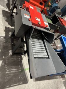 Chinesische Fabrik 3,8/8T Kuh- und Maisstroh-Schredder Silage-Häcksler Futtermittel-Mini-Häckselmaschine mit Hoher Kapazität - Product Image 5